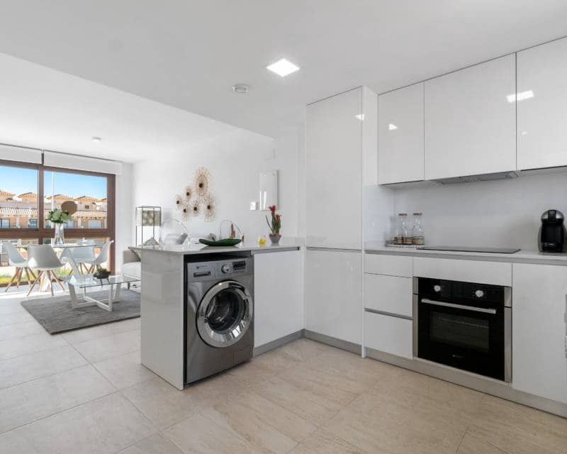 2 soveværelse Byhus til salg i San Pedro del Pinatar med swimmingpool garage - € 245.000 (Ref: 9105033)