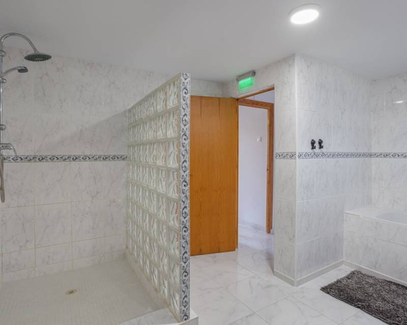 5 soverom Finca/Herregård til salgs i Albatera med svømmebasseng garasje - € 589 000 (Ref: 9109831)