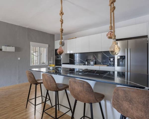 5 soverom Finca/Herregård til salgs i Albatera med svømmebasseng garasje - € 589 000 (Ref: 9109831)