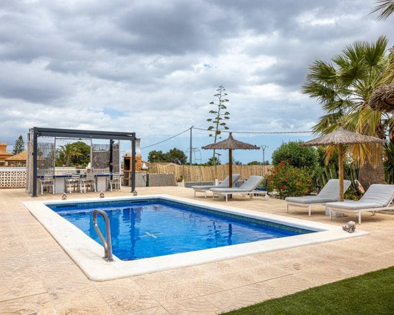 5 soverom Finca/Herregård til salgs i Albatera med svømmebasseng garasje - € 589 000 (Ref: 9109831)