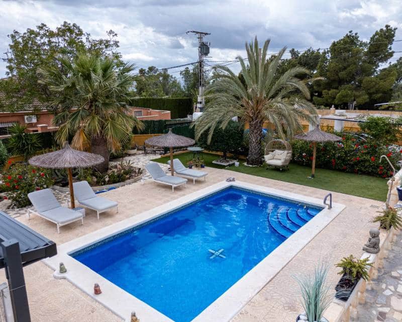 5 soverom Finca/Herregård til salgs i Albatera med svømmebasseng garasje - € 589 000 (Ref: 9109831)