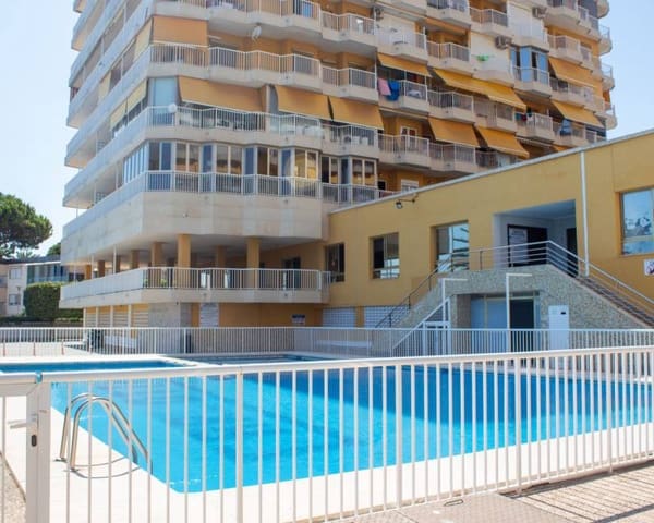 2 slaapkamer Strandappartement te koop in Calas Santa Pola Este, Santa Pola met zwembad - € 375.000 (Ref: 9109832)