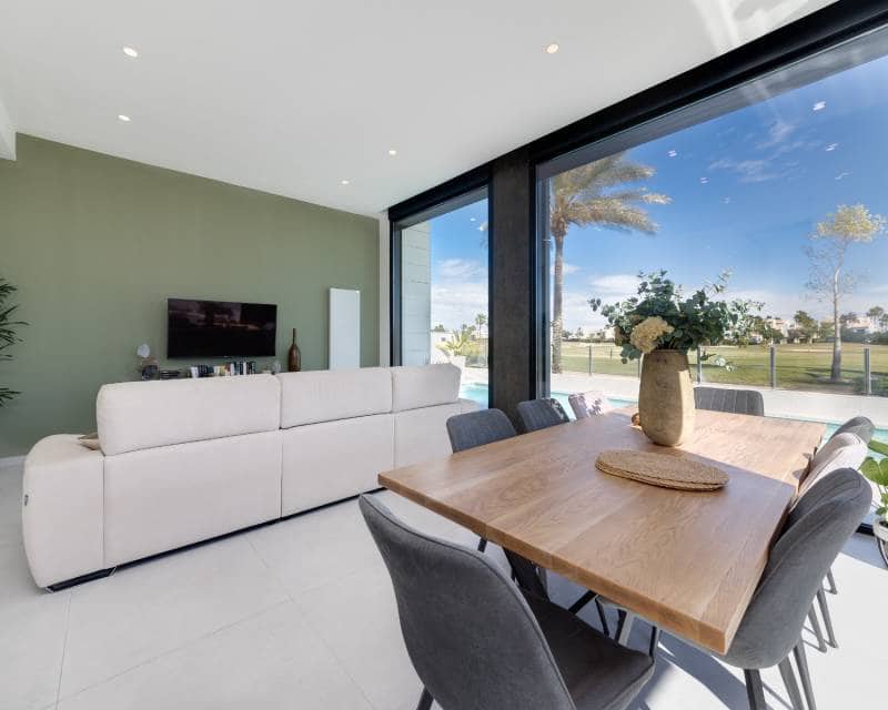 3 bedroom Villa for sale in Pilar de la Horadada with pool garage - € 579,000 (Ref: 9111312)