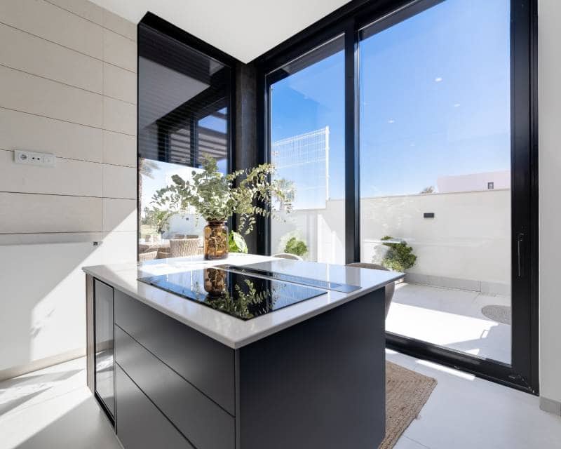 3 Zimmer Villa zu verkaufen in Pilar de la Horadada mit Pool Garage - 574.000 € (Ref: 9111313)