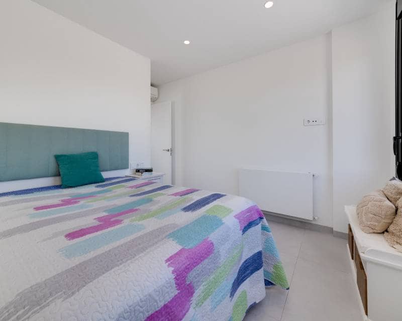 3 Zimmer Villa zu verkaufen in Pilar de la Horadada mit Pool Garage - 574.000 € (Ref: 9111313)