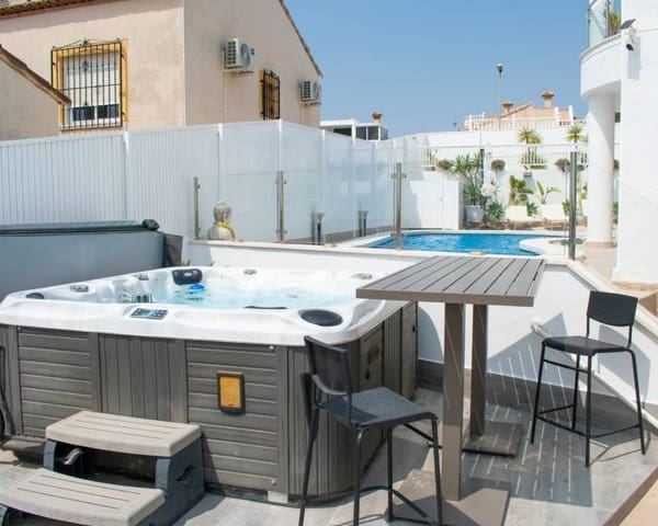 3 soverom Villa til salgs i San Miguel de Salinas med svømmebasseng garasje - € 457 000 (Ref: 9111314)