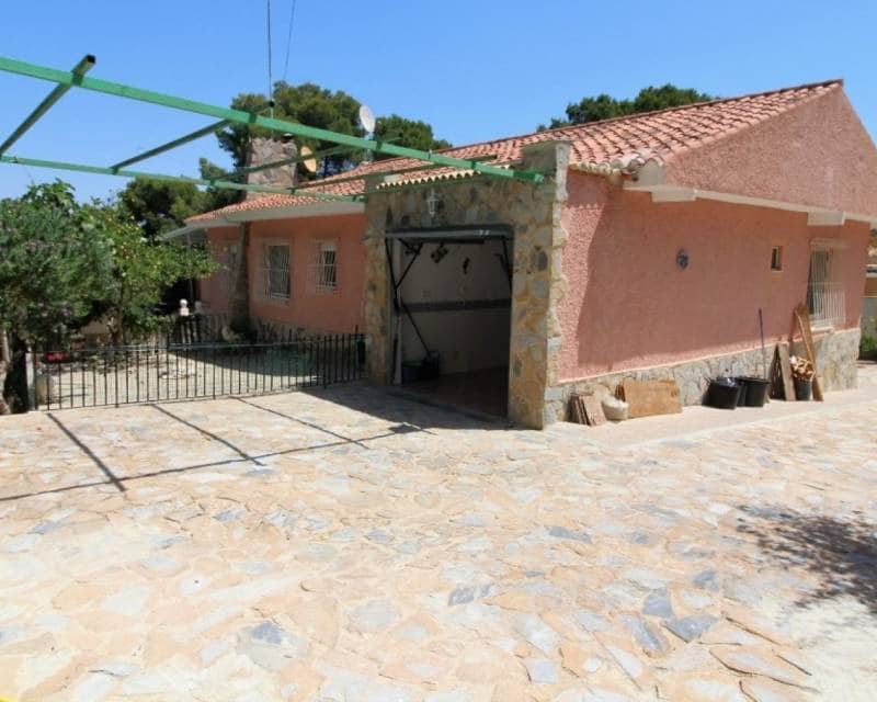 5 Zimmer Villa zu verkaufen in Los Balcones mit Pool Garage - 470.000 € (Ref: 9113398)