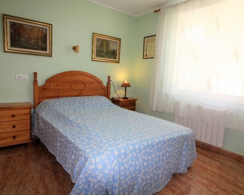 5 Zimmer Villa zu verkaufen in Los Balcones mit Pool Garage - 470.000 € (Ref: 9113398)