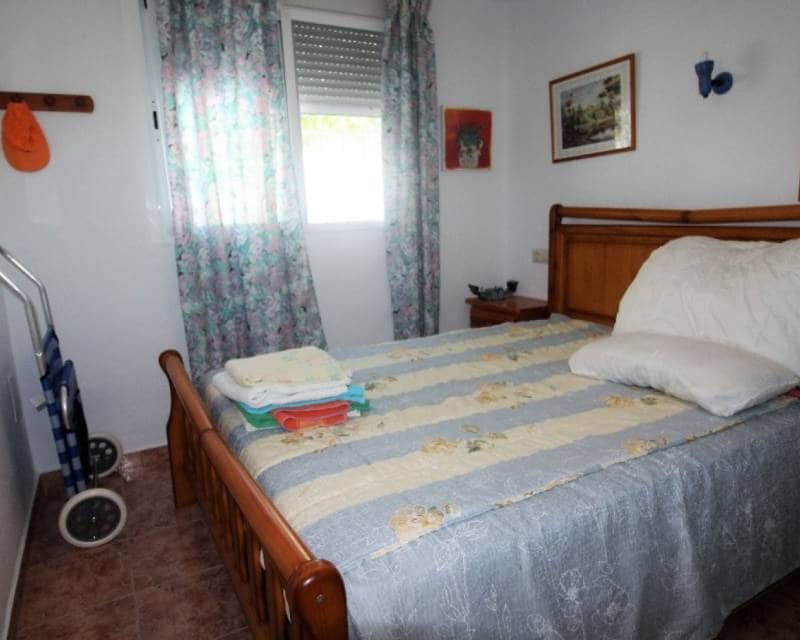 5 Zimmer Villa zu verkaufen in Los Balcones mit Pool Garage - 470.000 € (Ref: 9113398)