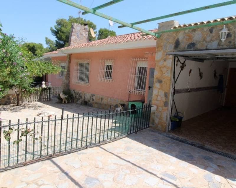 5 Zimmer Villa zu verkaufen in Los Balcones mit Pool Garage - 470.000 € (Ref: 9113398)