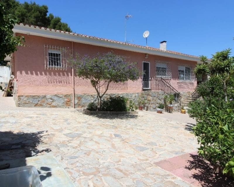 5 Zimmer Villa zu verkaufen in Los Balcones mit Pool Garage - 470.000 € (Ref: 9113398)