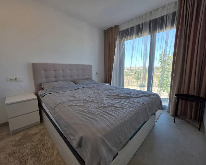 2 soverom Kjedet enebolig til salgs i Benijofar med svømmebasseng garasje - € 320 000 (Ref: 9114861)