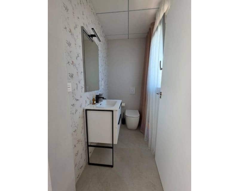 2 soverom Kjedet enebolig til salgs i Benijofar med svømmebasseng garasje - € 320 000 (Ref: 9114861)