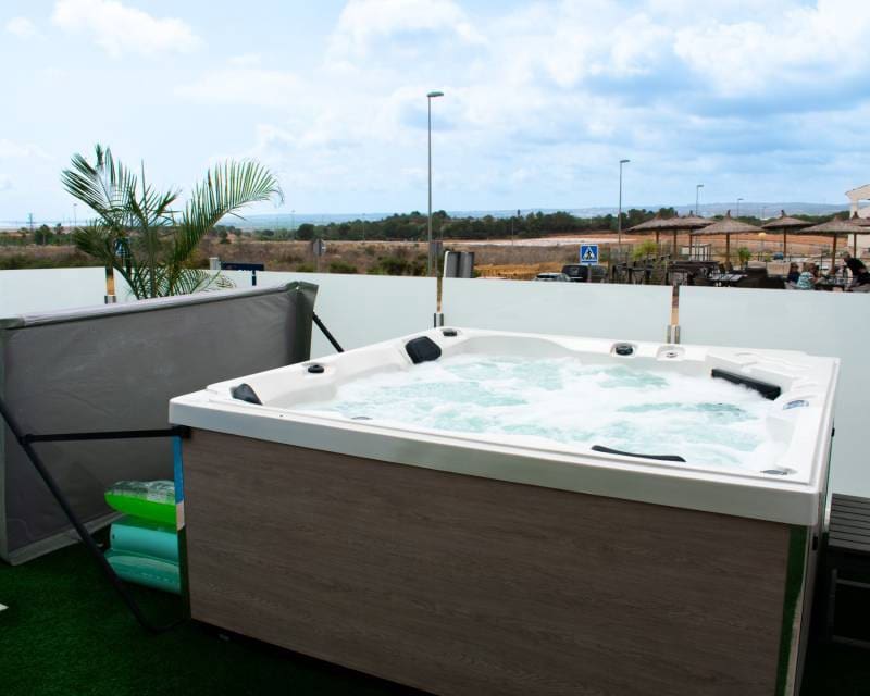 3 Zimmer Villa zu verkaufen in Vistabella mit Pool Garage - 548.100 € (Ref: 9114862)