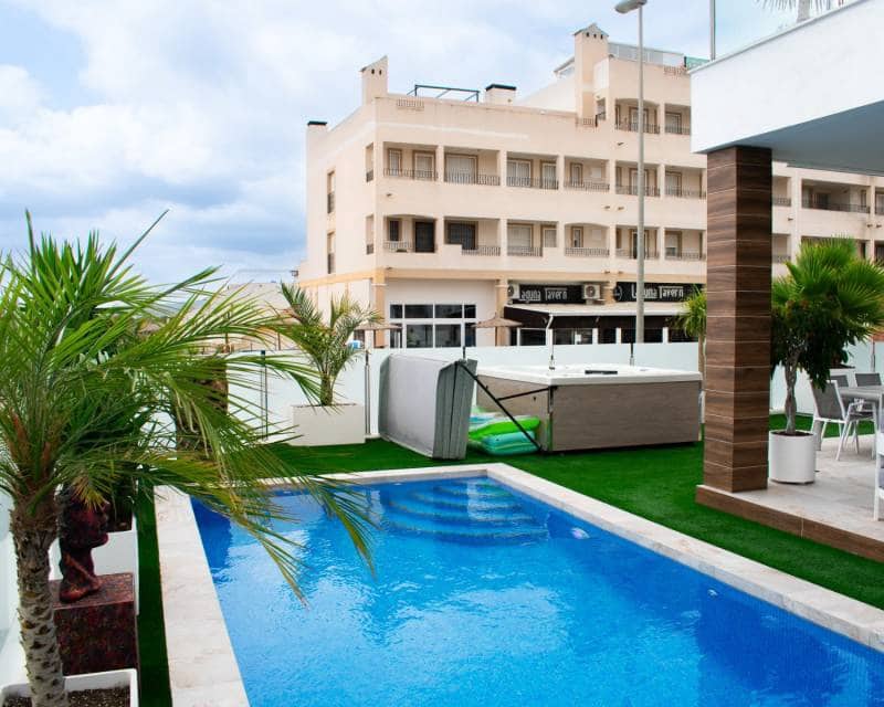 3 Zimmer Villa zu verkaufen in Vistabella mit Pool Garage - 548.100 € (Ref: 9114862)