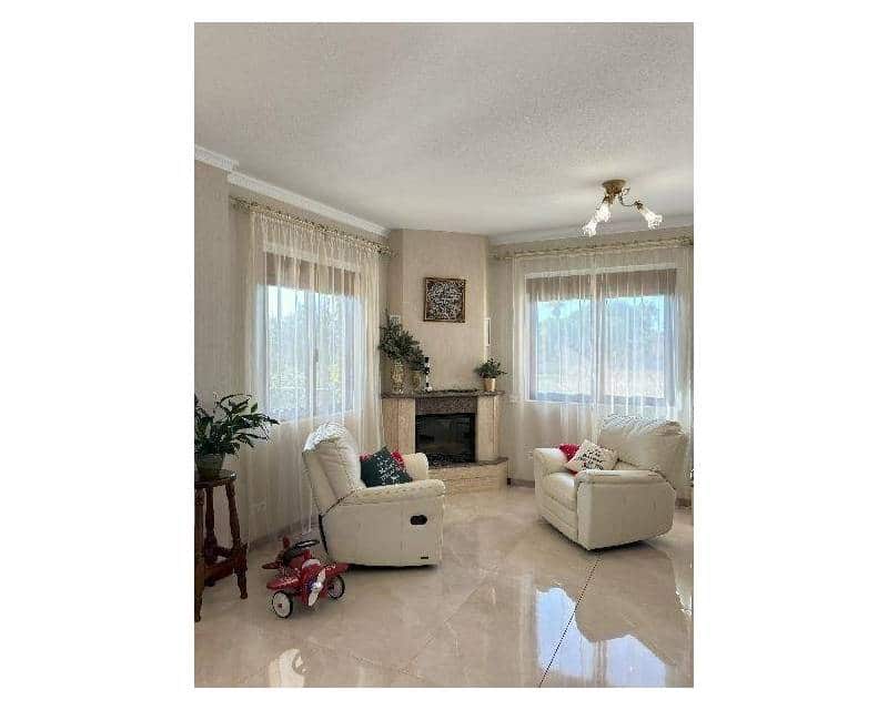 5 makuuhuone Huvila myytävänä paikassa Ciudad Quesada mukana uima-altaan 
autotalli - 630 000 € (Ref: 9115212)