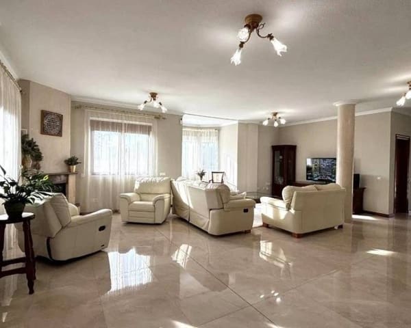 5 Zimmer Villa zu verkaufen in Ciudad Quesada, Rojales mit Pool Garage - 630.000 € (Ref: 9115212)