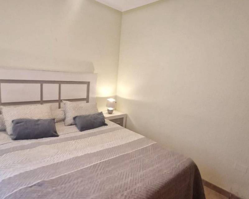 3 soveværelse Rækkehus til salg i Aguas Nuevas med swimmingpool garage - € 210.000 (Ref: 9115433)