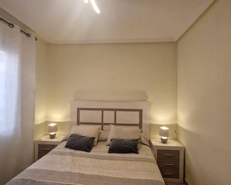 3 soveværelse Rækkehus til salg i Aguas Nuevas med swimmingpool garage - € 210.000 (Ref: 9115433)