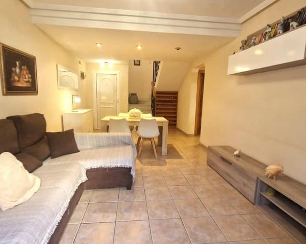 3 chambre Villa/Maison Mitoyenne à vendre à Aguas Nuevas, Torrevieja avec piscine garage - 210 000 € (Ref: 9115433)