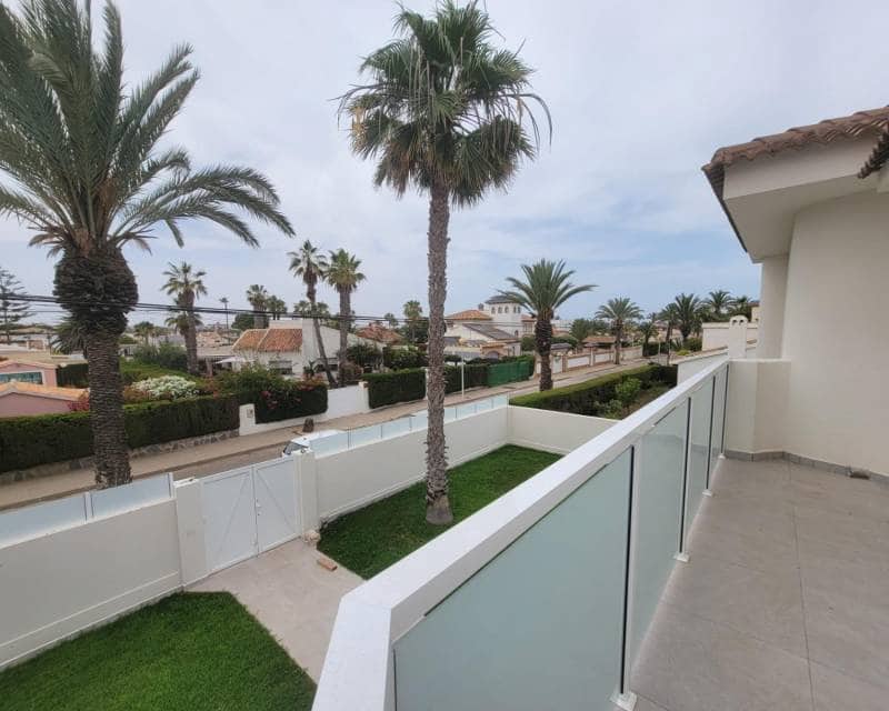 3 quarto Moradia para venda em Orihuela Costa com piscina - 1 400 000 € (Ref: 9118056)