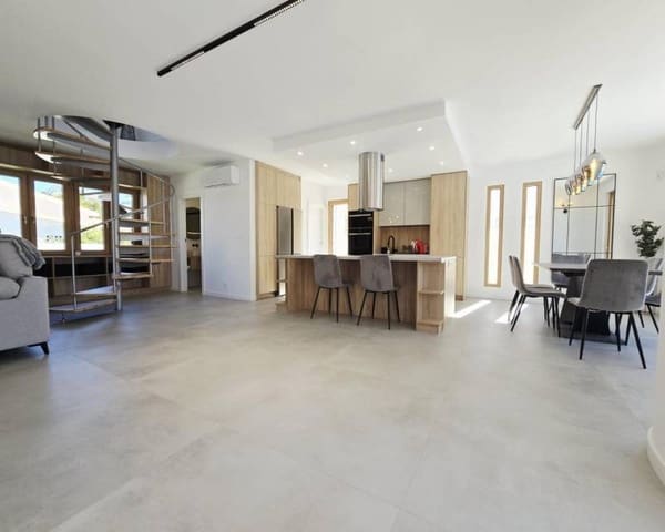 3 makuuhuone Huvila myytävänä paikassa La Zenia, Orihuela mukana uima-altaan - 1 400 000 € (Ref: 9118056)