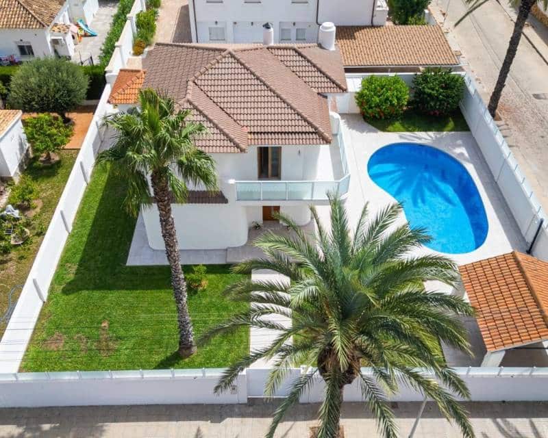 3 slaapkamer Villa te koop in Orihuela Costa met zwembad - € 1.400.000 (Ref: 9118056)