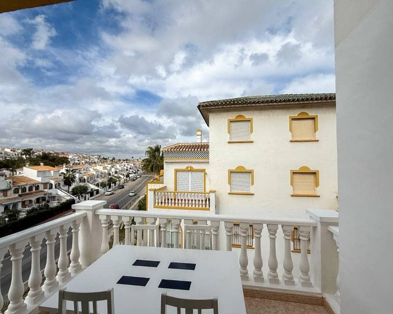 3 soveværelse Penthouse til salg i La Mata med swimmingpool - € 269.000 (Ref: 9126046)