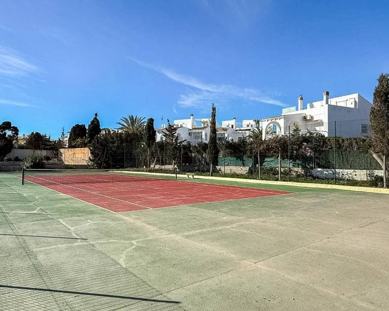 3 soveværelse Penthouse til salg i La Mata med swimmingpool - € 269.000 (Ref: 9126046)