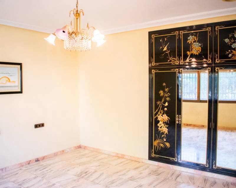 5 soverom Villa til salgs i Llano de Brujas med garasje - € 765 000 (Ref: 9127451)