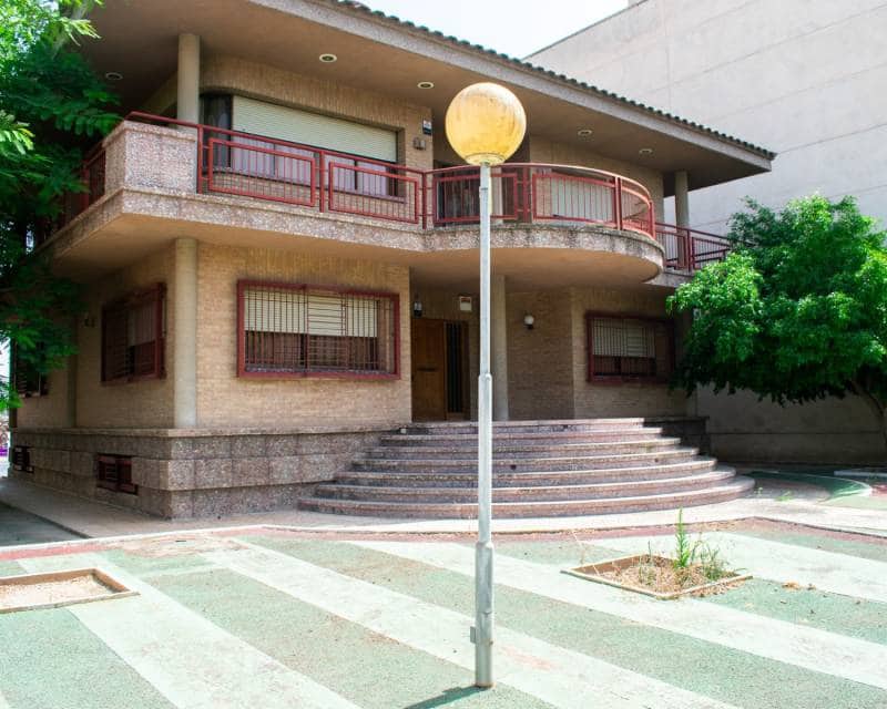 5 soverom Villa til salgs i Llano de Brujas med garasje - € 765 000 (Ref: 9127451)