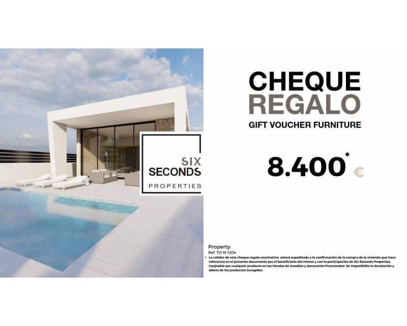 3 Zimmer Villa zu verkaufen in Los Balcones mit Pool Garage - 700.000 € (Ref: 9127452)