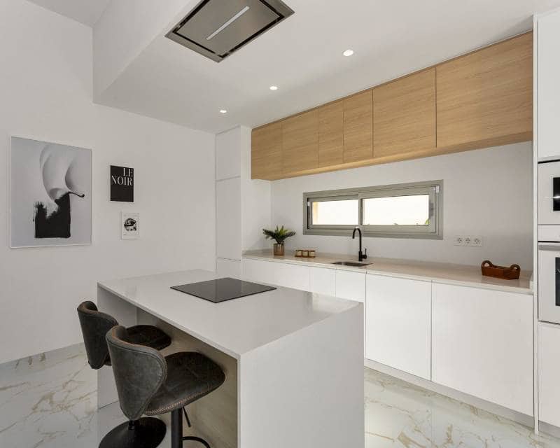 3 Zimmer Villa zu verkaufen in Los Balcones mit Pool Garage - 700.000 € (Ref: 9127452)