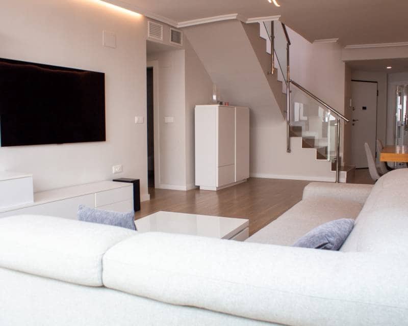 3 sypialnia Penthouse na sprzedaż w Benidorm z basenem garażem - 690 000 € (Ref: 9133783)