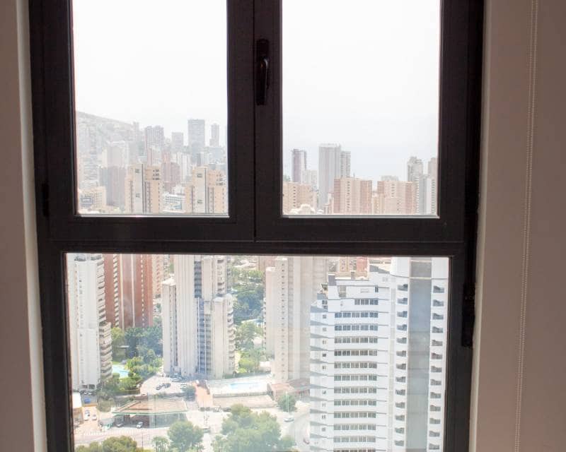 3 sypialnia Penthouse na sprzedaż w Benidorm z basenem garażem - 690 000 € (Ref: 9133783)