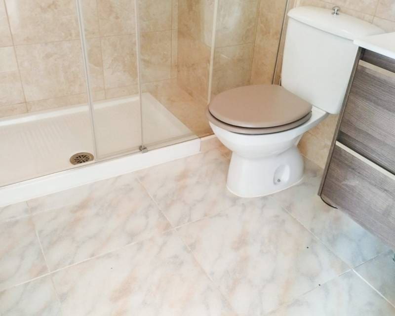 3 soverom Rekkehus til salgs i Torrevieja med svømmebasseng - € 179 000 (Ref: 9135070)