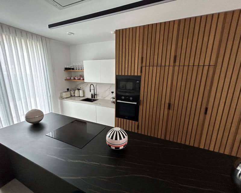 6 soveværelse Villa til salg i La Nucia med swimmingpool - € 1.375.000 (Ref: 9136108)