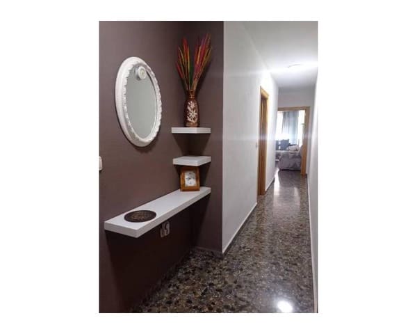 4 bedroom Apartment for sale in Alcantarilla with pool garage - € 154,350 (Ref: 9138409)