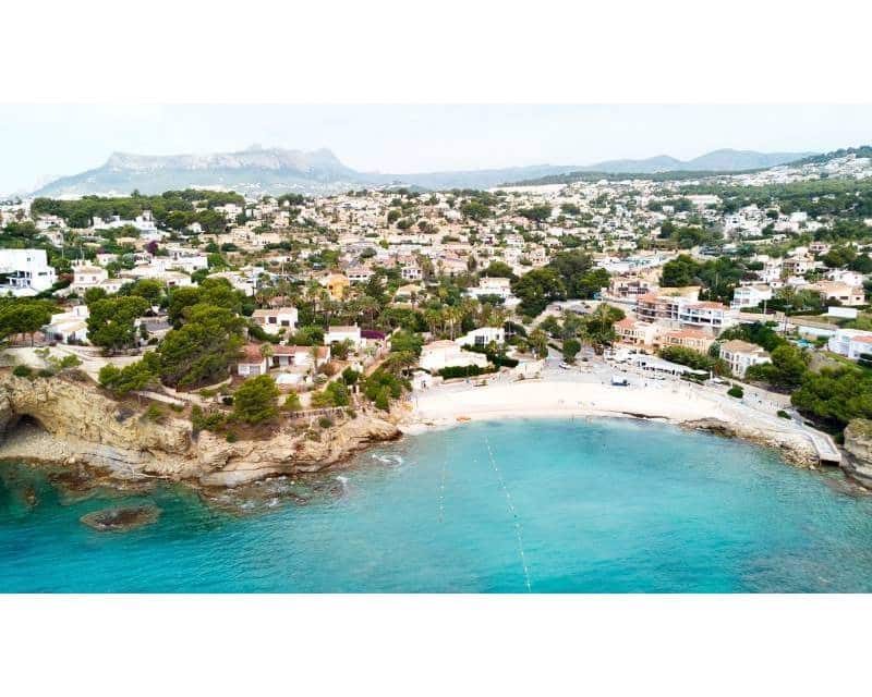 3 soveværelse Villa til salg i Benissa med swimmingpool - € 890.000 (Ref: 9144693)