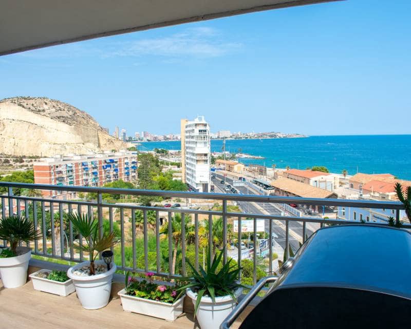 2 soveværelse Penthouse til salg i Alicante by - € 680.000 (Ref: 9150773)