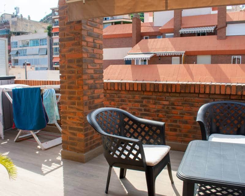 2 soveværelse Penthouse til salg i Alicante by - € 680.000 (Ref: 9150773)