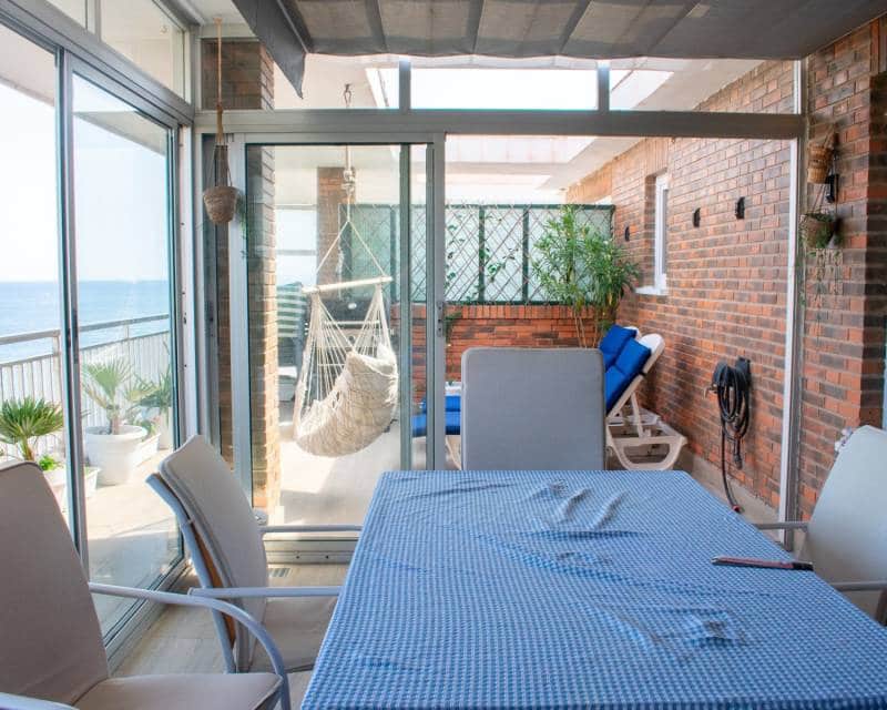 2 soveværelse Penthouse til salg i Alicante by - € 680.000 (Ref: 9150773)