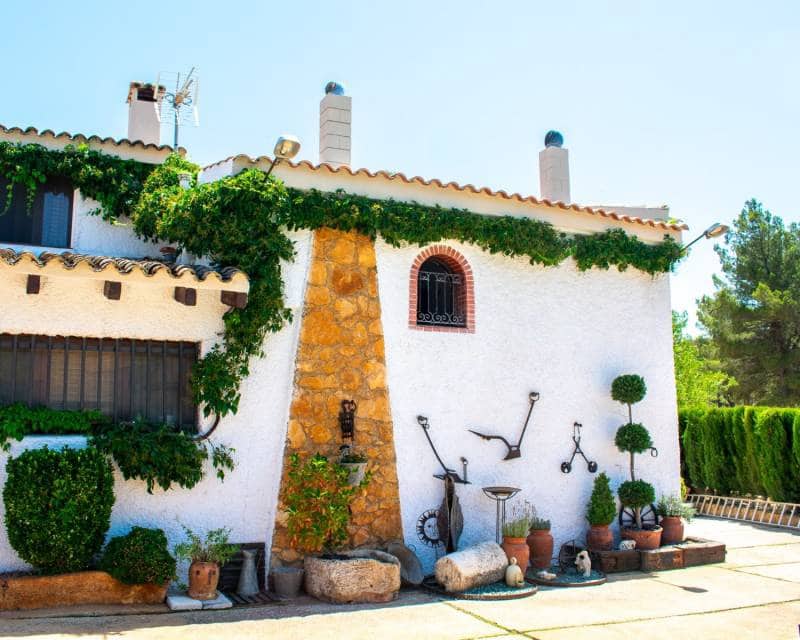 8 soveværelse Villa til salg i Onil med swimmingpool - € 2.180.000 (Ref: 9158333)