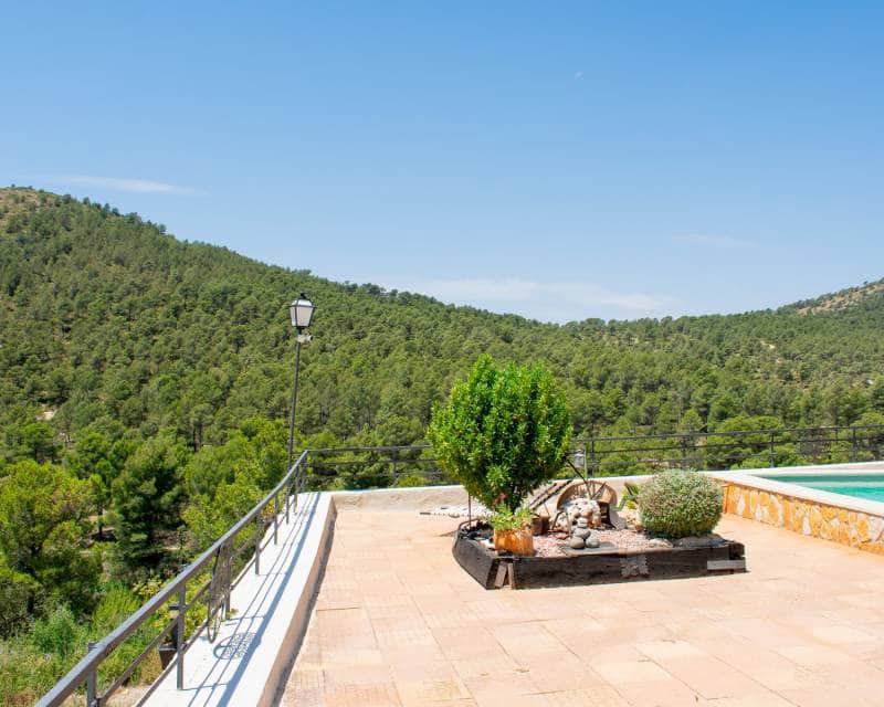 8 soveværelse Villa til salg i Onil med swimmingpool - € 2.180.000 (Ref: 9158333)