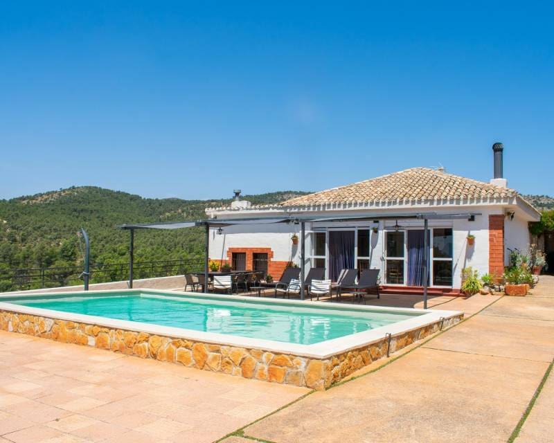 8 soveværelse Villa til salg i Onil med swimmingpool - € 2.180.000 (Ref: 9158333)