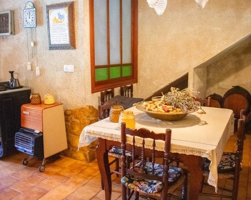 8 soveværelse Villa til salg i Onil med swimmingpool - € 2.180.000 (Ref: 9158333)