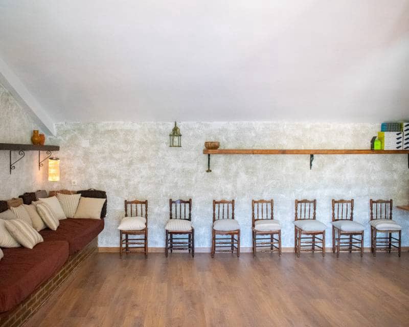 8 bedroom Villa for sale in Onil with pool - € 2,100,000 (Ref: 9158333)