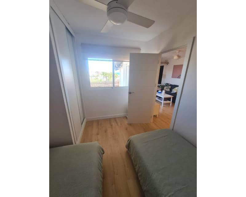 2 soveværelse Strandlejlighed til salg i La Mata med swimmingpool garage - € 330.000 (Ref: 9158836)