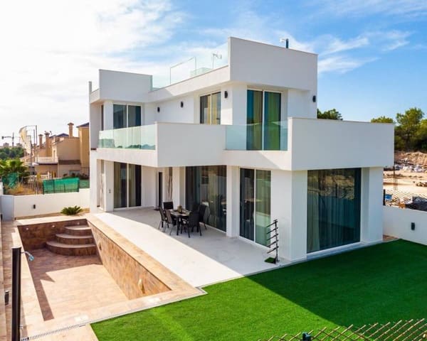 3 soveværelse Semi-Rækkehus til salg i Villamartin, Orihuela med swimmingpool - € 575.000 (Ref: 9162875)