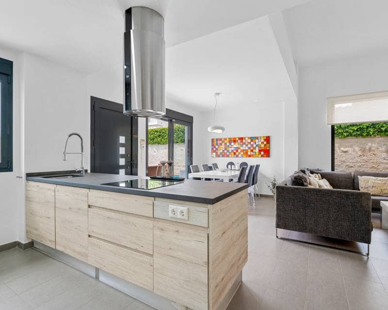 3 quarto Moradia Geminada para venda em Ciudad Quesada com piscina garagem - 480 000 € (Ref: 9170192)